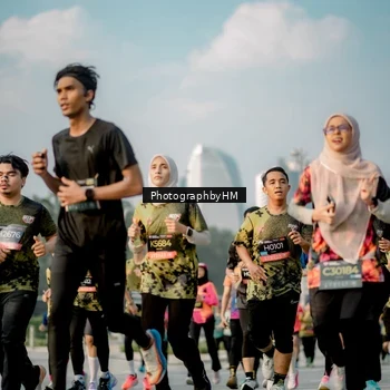 Runner Photo 6711517