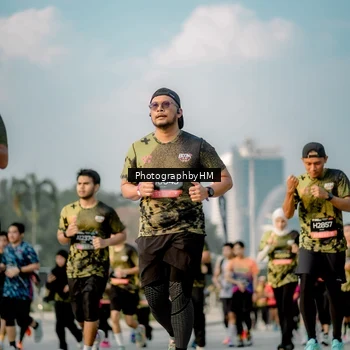 Runner Photo 6711519