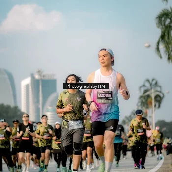 Runner Photo 6711521