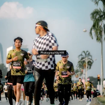 Runner Photo 6711534