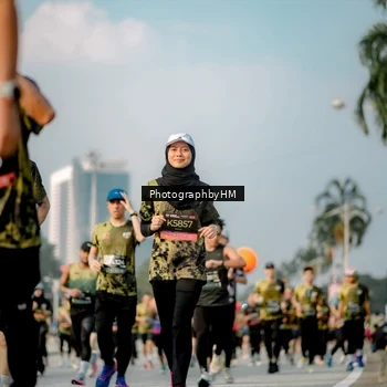 Runner Photo 6711543