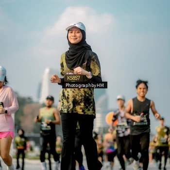 Runner Photo 6711555