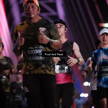 Runner Photo 6713375