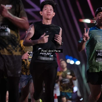 Runner Photo 6713395