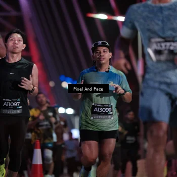 Runner Photo 6713410