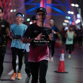 Runner Photo 6713463