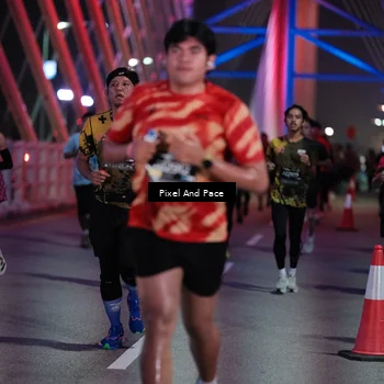 Runner Photo 6713605