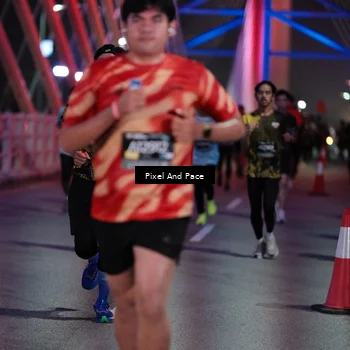 Runner Photo 6713619