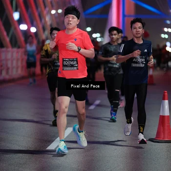 Runner Photo 6713675