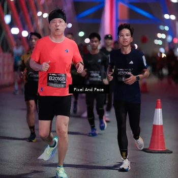 Runner Photo 6713684