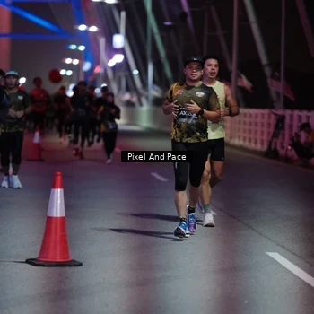 Runner Photo 6713717