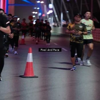 Runner Photo 6713719