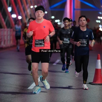 Runner Photo 6713732