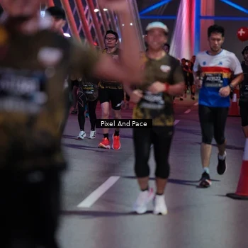Runner Photo 6713747