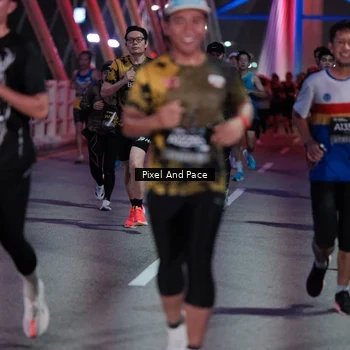 Runner Photo 6713783