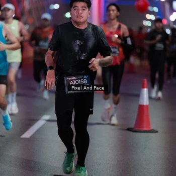 Runner Photo 6713797