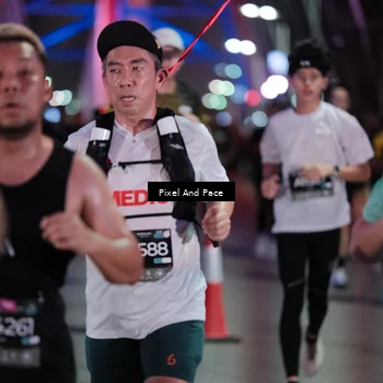 Runner Photo 6713813