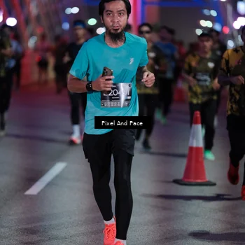 Runner Photo 6713826