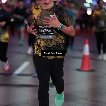 Runner Photo 6713862