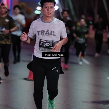Runner Photo 6713955