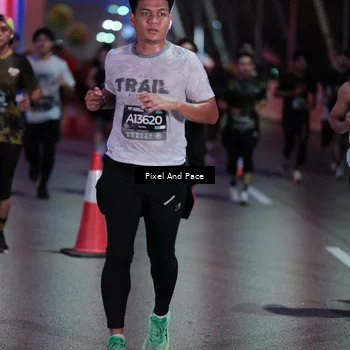 Runner Photo 6714016