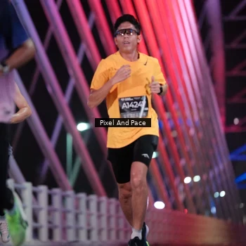 Runner Photo 6714067