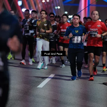 Runner Photo 6714073