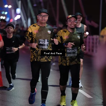Runner Photo 6714084
