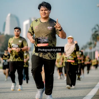 Runner Photo 6714100