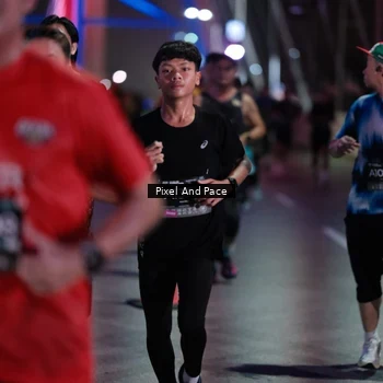 Runner Photo 6714116