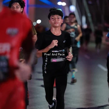 Runner Photo 6714117