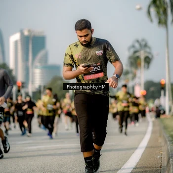 Runner Photo 6714121