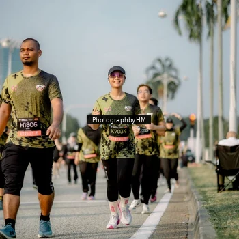 Runner Photo 6714128