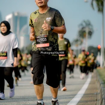 Runner Photo 6714129