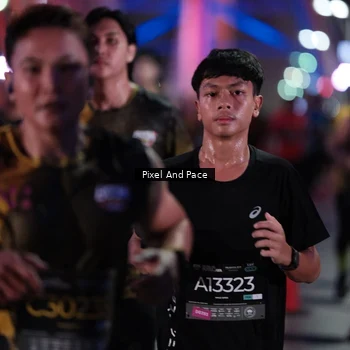 Runner Photo 6714133
