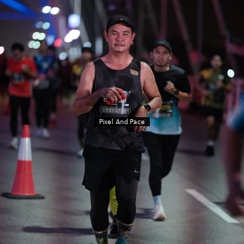 Runner Photo 6714138