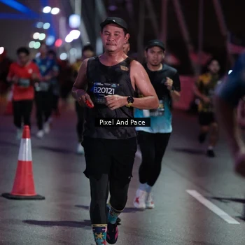 Runner Photo 6714139
