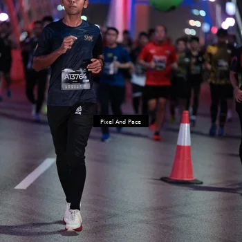 Runner Photo 6714148