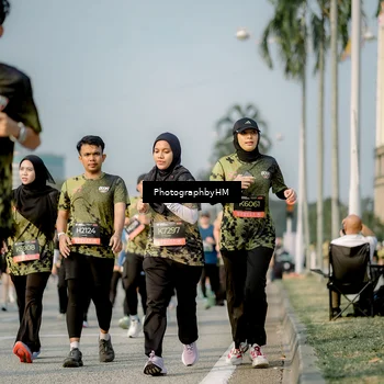 Runner Photo 6714155