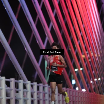 Runner Photo 6714164