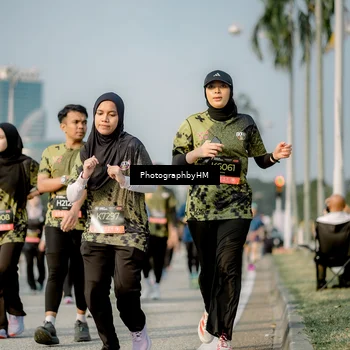 Runner Photo 6714168