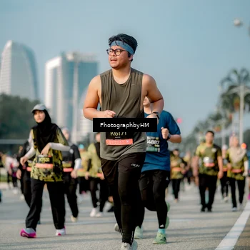 Runner Photo 6714169