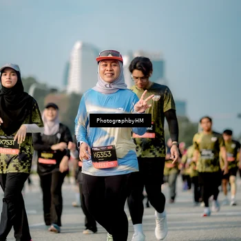 Runner Photo 6714177