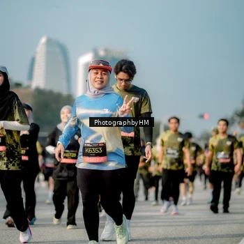 Runner Photo 6714179