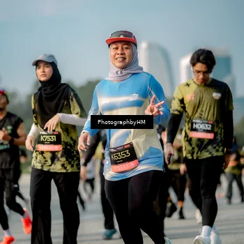Runner Photo 6714188
