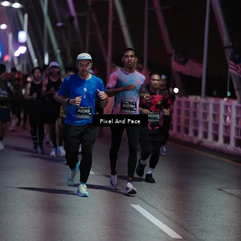 Runner Photo 6714197