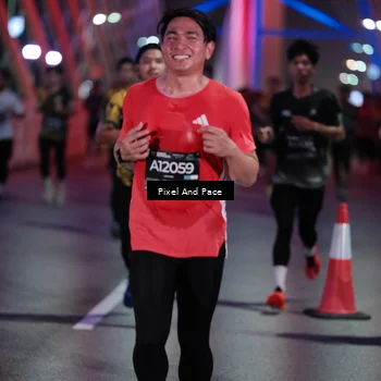 Runner Photo 6714201