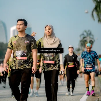 Runner Photo 6714203