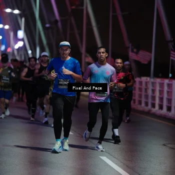 Runner Photo 6714206