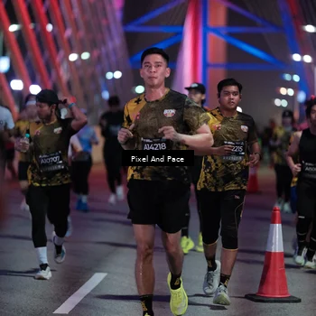 Runner Photo 6714229